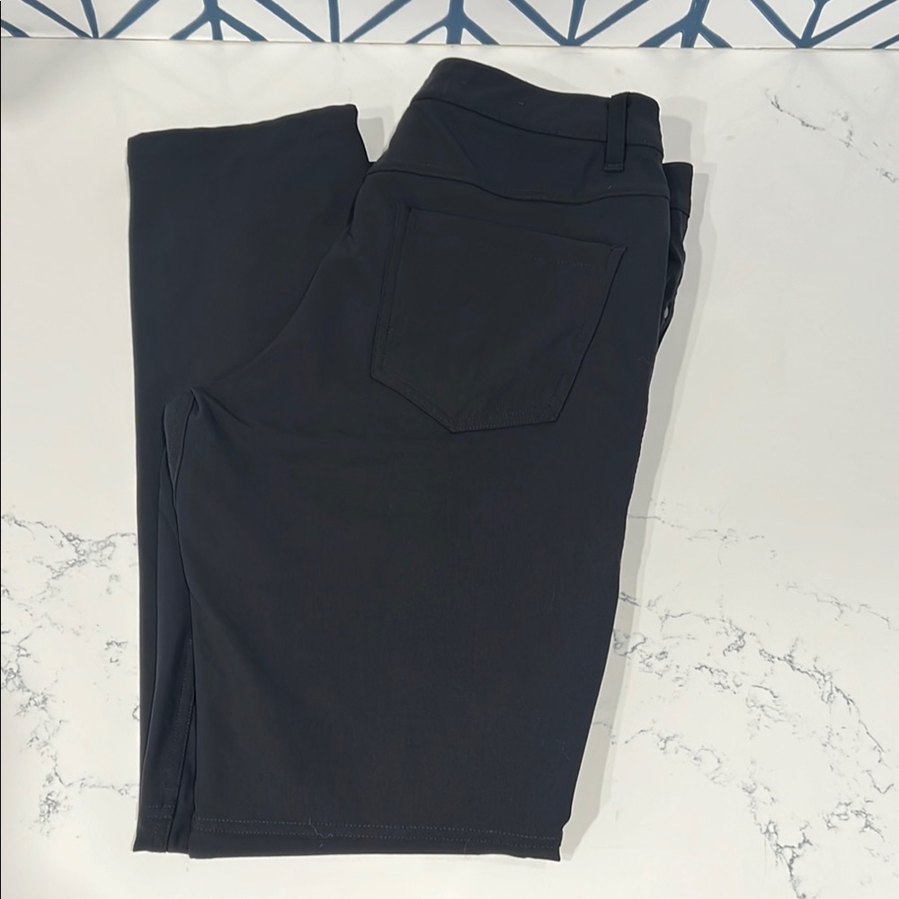 **Men’s Lululemon Pants - 30 🖤🤍